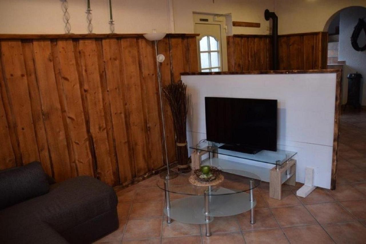 Ferienhaus Zur Kleinen Kneipe Fladungen Esterno foto